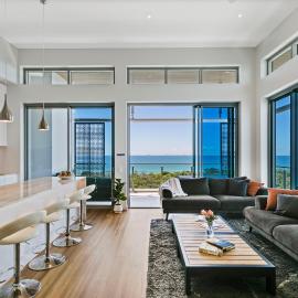 Bokarina Beach Apartments, an Ascend Collection Hotel, hotel di Bokarina