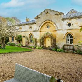 Artisan Hall: 4BD Stunning Grandeur in Cotswolds