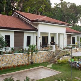 Maria Heights โรงแรมในUling