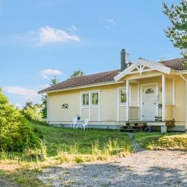 Amazing Home In Drøbak With Kitchen, hotel di Drøbak