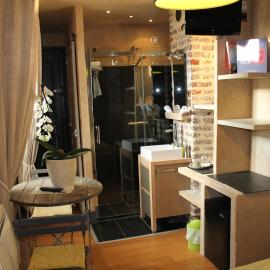 Côté Chambres, hotel in Charleville-Mézières