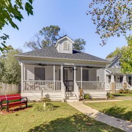 3 Blocks to Beach & Potomac River: Virginia Escape, ξενοδοχείο σε Colonial Beach