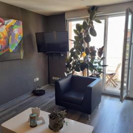 Like home, in Geneva's neighborhood