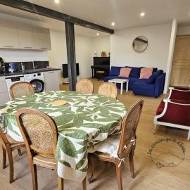 Viesnīca Le Noyer 1 #Parking#Calme#Terrasse Meublé classé 3étoiles pilsētā Ceyrat