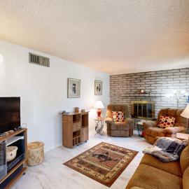Mtn-View Home w/ Large Yard & BBQ in Sierra Vista!