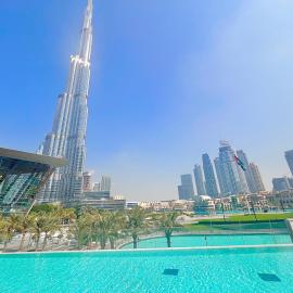 Luxury 1BR 5min to Dubai Mall Burj Khalifa View from pool
