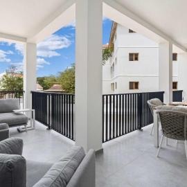 Bonaire Beach Apartment 8 with communal pool and diving facilities