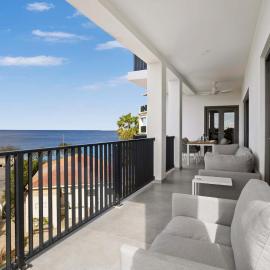 Bonaire Beach Apartment 10 with communal pool and diving facilities