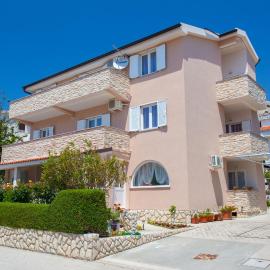 Apartments Hrgovcic, hotel v destinaci Baška