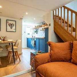 Cosy 2BD Cottage in Oxfordshire - Near Daylesford!, hotel i Kingham