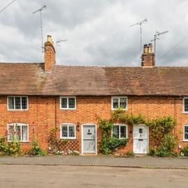 Poppy Cottage - Cosy 2 Bedroom, Perfect for Family!