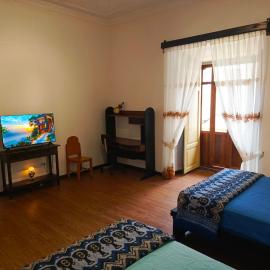 Suite Agustín - EL Renacimiento Suites, hotel em Cuenca