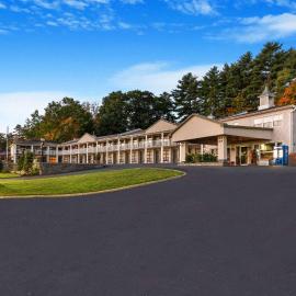 Super 8 by Wyndham Lake George/Downtown, hotel sa Lake George