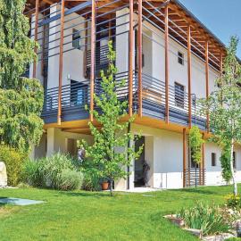 Gorgeous Home In Borgo San Dalmazzo Cn