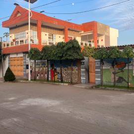 Holiday Appartment Elbe, hotel in Lomé