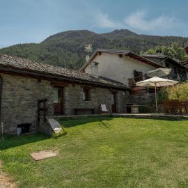 Viesnīca Chalet Saint Salod - Pila pilsētā Charvensod