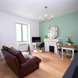 Appartement entre plage de l'Ecluse et place du marché