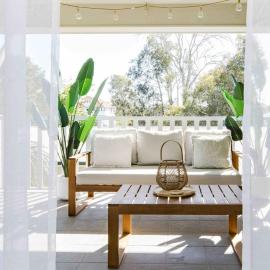 Bright & cosy 2 bed, 2 bath apartment, with pool
