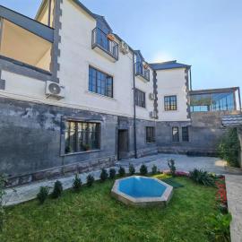 Blur Inn Gallery, hotel a Yerevan