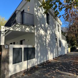 Villa Hajdi Q & U, отель в Мерано