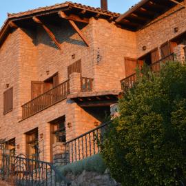 Hostal La Neu, hotel a Castellar de n'Hug