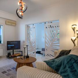 Seclusion, Privacy and 2 bedroom Luxury in Glyfada