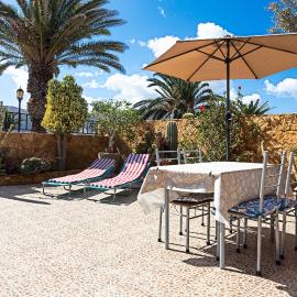 Casa Seña Catalina, antigua casa típica canaria