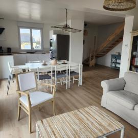 Ti an holen Maison familiale de charme à 5mn à pied de la plage et du port, hotel in Ploudalmézeau