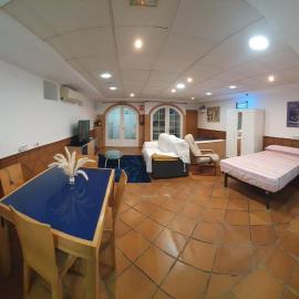 Loft Pinares, hotel em Móstoles