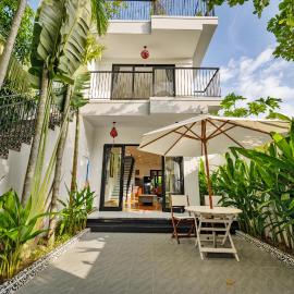Beach Forest Villa, An Bang, Hoi An private villa, hotel in An Bang