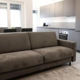 Urban Residence by Quokka 360 - Modern Apartments with Private Parking, хотел в Aldesago