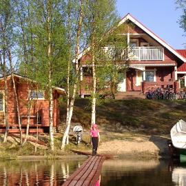 Tunturihuvila 1, hotel di Vuontisjärvi