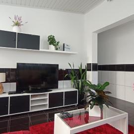 Kanela Guest House, hotel in Machico