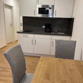 Apartment-Wohnungen Langquaid، فندق في Langquaid