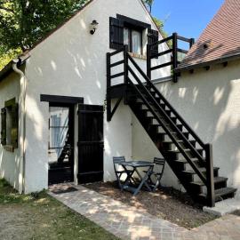 Charmant appartement tout équipé, hotel v destinaci Noisy-sur-École