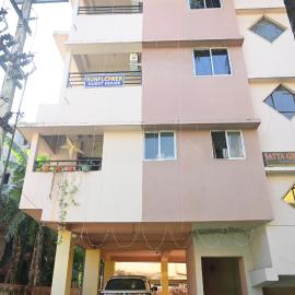 Sunflower Guest House, hotell i Guwahati