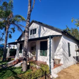 Château Naudé in Stellenbosch Free Secure Parking