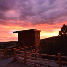 Treetop #10 at East Zion Resort, hotel em Orderville