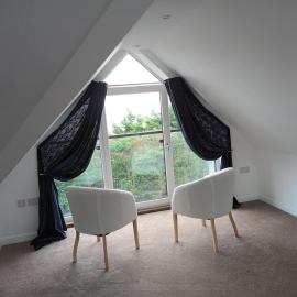 Stunning 3 bedroom flat for 5 people overlooking the sea 2A