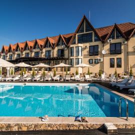 Conacul Archia, Hotel in Deva