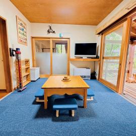 Forestalk House, hotelli kohteessa Nagano