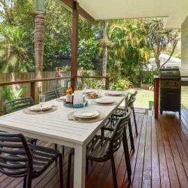 Moffat Beach Magic Family and Pet Friendly Oasis