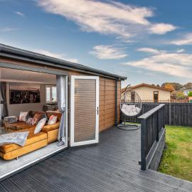 York Family Luxury Cabin with hot tub, hotel a York