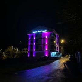 Ozn Suit Airport Hotel, hotel i Arnavutköy
