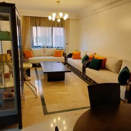 Family Apartment with Pool, Hotel in Marrakesch