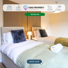 Large 5 Bedroom Bungalow • Sleeps 10 • Driveway Parking • Fast WiFi • Self-Check-In • Yoko Property, hotel in Northampton
