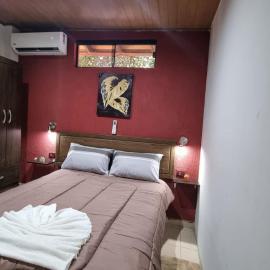 Apartamento la Colina de Sajonia solo efectivo guaranies