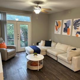 Spacious 1400sf 3bed 2bath Apartment, hotel a Plano