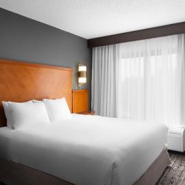 Hyatt Place Chantilly Dulles Airport South, отель в городе Шантильи