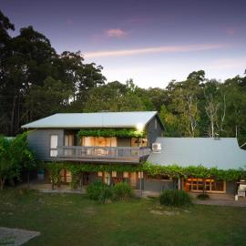 Yarradene Luxury Healesville Farmstay, hotel in Healesville